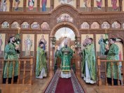 32-В день Входа Господня в Иерусалим  Управляющий Усть-Каменогорской и Семипалатинской епархией  совершил праздничную Божественную Литургию в главном храме Восточного Казахстана