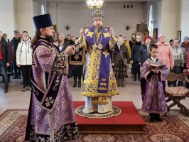 В Неделю 2-ю Святой Четыредесятницы архиепископ Амфилохий совершил Божественную Литургию в главном храме Восточного Казахстан