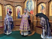 11-Архиепископ Амфилохий совершил Божественную Литургию в Андреевском кафедральном соборе в Неделю 5-ю Святой Четыредесятницы 
