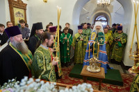 30-Архиепископ Усть-Каменогорский и Семипалатинский Амфилохий принял участие в торжествах по случаю 30-летия обретения мощей святого праведного старца Феодора Томского