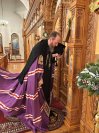 7-Светлый праздник Рождества Христова молитвенно встретили в Андреевском кафедральном соборе города Усть-Каменогорска 