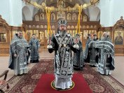 8-В пятницу первой седмицы Великого поста  в Андреевском соборе была совершена Божественная Литургия Преждеосвященных Даров