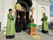29-Праздничное всенощное бдение в Троицком храме города Усть-Каменогорска накануне дня Святой Пятидесятницы
