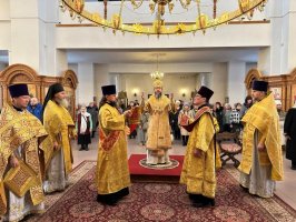 День памяти Новомучеников и исповедников Церкви Русской. Божественная Литургия в Андреевском кафедральном соборе города Усть-Каменогорска 