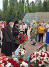 3-В день 80-летия Победы духовенство епархии приняли участие в церемонии возложения венков на Аллее Славы города Усть-Каменогорска