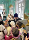 15-Архиепископ Амфилохий посетил детский праздник в Центральной воскресной школе города Усть-Каменогорска