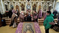 23-Архиепископ Амфилохий совершил Божественную Литургию Преждеосвященных Даров в Воскресенском кафедральном соборе