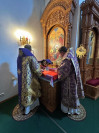3-Архиепископ Усть-Каменогорский и Семипалатинский Амфилохий  и епископ Колпашевский и Стрежевской Филарет совершили Божественную Литургию в Андреевском кафедральном соборе города Усть-Каменогорска