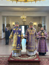 7-Архиепископ Усть-Каменогорский и Семипалатинский Амфилохий  и епископ Колпашевский и Стрежевской Филарет совершили Божественную Литургию в Андреевском кафедральном соборе города Усть-Каменогорска