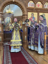 21-Архиепископ Усть-Каменогорский и Семипалатинский Амфилохий  и епископ Колпашевский и Стрежевской Филарет совершили Божественную Литургию в Андреевском кафедральном соборе города Усть-Каменогорска
