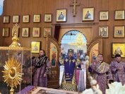 15-Воспоминание установления Господом Иисусом Христом Таинства Евхаристии. Божественная Литургия в главном храме Восточного Казахстана