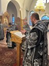 7-В Андреевском кафедральном соборе совершена утреня с чином погребения Плащаницы Господа Иисуса Христа