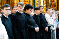 5-Управляющий Усть-Каменогорской и Семипалатинской епархией молился за Патриаршим богослужением в Успенском кафедральном соборе Астаны