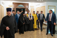 45-Управляющий Усть-Каменогорской и Семипалатинской епархией молился за Патриаршим богослужением в Успенском кафедральном соборе Астаны