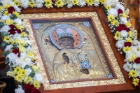 19-В день памяти святителя Николая Чудотворца архиепископ Усть-Каменогорский и Семипалатинский Амфилохий принял участие в престольным торжестве Никольского собора Алма-Аты