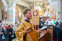36-В день памяти святителя Николая Чудотворца архиепископ Усть-Каменогорский и Семипалатинский Амфилохий принял участие в престольным торжестве Никольского собора Алма-Аты