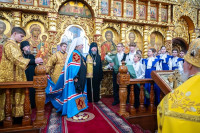51-В день памяти святителя Николая Чудотворца архиепископ Усть-Каменогорский и Семипалатинский Амфилохий принял участие в престольным торжестве Никольского собора Алма-Аты