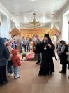 32-Архиепископ Амфилохий совершил Божественную Литургию Преждеосвященных Даров в Троицком соборе Усть-Каменогорска