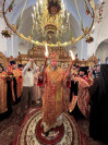 9-На Пасхальной вечерне православные христиане города Усть‑Каменогорска встретили Благодатный огонь