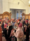 16-На Пасхальной вечерне православные христиане города Усть‑Каменогорска встретили Благодатный огонь