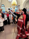 40-На Пасхальной вечерне православные христиане города Усть‑Каменогорска встретили Благодатный огонь