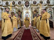 33-Архиепископ Амфилохий возглавил воскресное богослужение во втором кафедральном соборе епархии