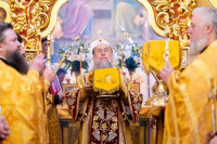 25-В Алма-Ате почтили 70-летие преставления ко Господу священноисповедника Николая, митрополита Казахстанского. Архиепископ Усть-Каменогорский и Семипалатинский Амфилохий сослужил Главе Митрополичьего округа за Литургией в Никольском соборе