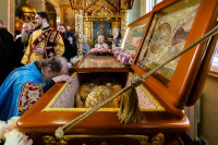 39-В Алма-Ате почтили 70-летие преставления ко Господу священноисповедника Николая, митрополита Казахстанского. Архиепископ Усть-Каменогорский и Семипалатинский Амфилохий сослужил Главе Митрополичьего округа за Литургией в Никольском соборе