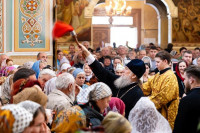 44-В Алма-Ате почтили 70-летие преставления ко Господу священноисповедника Николая, митрополита Казахстанского. Архиепископ Усть-Каменогорский и Семипалатинский Амфилохий сослужил Главе Митрополичьего округа за Литургией в Никольском соборе
