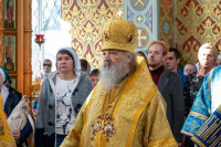 16-В воскресный день, отмеченный празднованием в честь Иверской иконы Божией Матери, архиепископ Усть-Каменогорский и Семипалатинский Амфилохий сослужил митрополиту Александру за Литургией в Иверско-Серафимовском монастыре Алматы