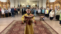 12-Архиепископ Амфилохий возглавил служение Божественной Литургии в главном храме Восточного Казахстана