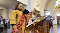 15-Архиепископ Амфилохий возглавил служение Божественной Литургии в главном храме Восточного Казахстана