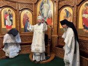 10-Архиепископ Амфилохий возглавил служение Божественной Литургии в день Лазаревой субботы