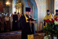 1-Архиепископ Усть-Каменогорский и Семипалатинский Амфилохий сослужил митрополиту Томскому и Асиновскому Ростиславу за торжественным Всенощным бдением по случаю года 100-летия преставления святителя Макария в Богоявленском соборе города Томска