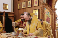 37-Архиепископ Амфилохий возглавил служение Божественной Литургии в Андреевском кафедральном соборе города Усть-Каменогорска 