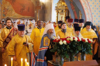 5-Семь архиереев Русской Православной Церкви совершили Литургию в Томске в честь празднования года 100-летия блаженной кончины святителя Макария (Невского)