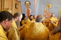 33-Семь архиереев Русской Православной Церкви совершили Литургию в Томске в честь празднования года 100-летия блаженной кончины святителя Макария (Невского)