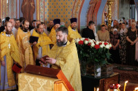 48-Семь архиереев Русской Православной Церкви совершили Литургию в Томске в честь празднования года 100-летия блаженной кончины святителя Макария (Невского)