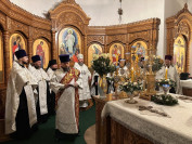 11-Архиепископ Амфилохий совершил Великую вечерню в день Рождества Христова