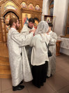 25-В святую ночь Рождества Христова  православные христиане Усть-Каменогорска  посетили праздничное богослужение  в Андреевском кафедральном соборе