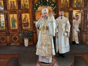 33-В день Собора Пресвятой Богородицы архиепископ Амфилохий совершил Божественную Литургию в храме в честь Покрова Божией Матери города Усть-Каменогорска