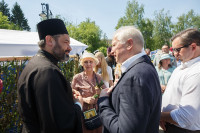 14-Управляющий Усть-Каменогорской и Семипалатинской епархии стал почетным гостем Троицкого фестиваля в г.Томске