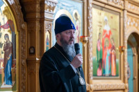 3-Управляющий Усть-Каменогорской и Семипалатинской епархии посетил в Алма-Ате пасхальный концерт византийского хора со святой Горы Афон