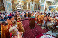 14-Архиепископ Усть-Каменогорский и Семипалатинский Амфилохий принял участие в духовных торжествах по случаю 80-летия возвращения Никольского собора Алма-Аты Православной Церкви