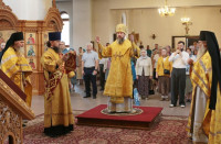 4-В день памяти апостолов Петра и Павла архиепископ Амфилохий возглавил служение Божественной Литургии в Андреевском кафедральном соборе города Усть-Каменогорска 