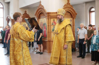 7-В день памяти апостолов Петра и Павла архиепископ Амфилохий возглавил служение Божественной Литургии в Андреевском кафедральном соборе города Усть-Каменогорска 