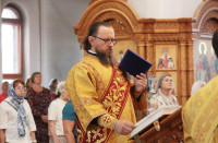 14-В день памяти апостолов Петра и Павла архиепископ Амфилохий возглавил служение Божественной Литургии в Андреевском кафедральном соборе города Усть-Каменогорска 