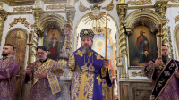 11-Архиепископ Амфилохий возглавил служение Всенощного бдения накануне третьего воскресения Великого поста