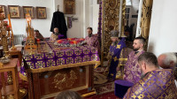 16-Архиепископ Амфилохий возглавил служение Всенощного бдения накануне третьего воскресения Великого поста