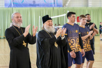 30-В Алма-Ате состоялось открытие Международного волейбольного турнира, посвященного 25-летию обретения мощей священномучеников Серафима и Феогноста Алма-Атинских